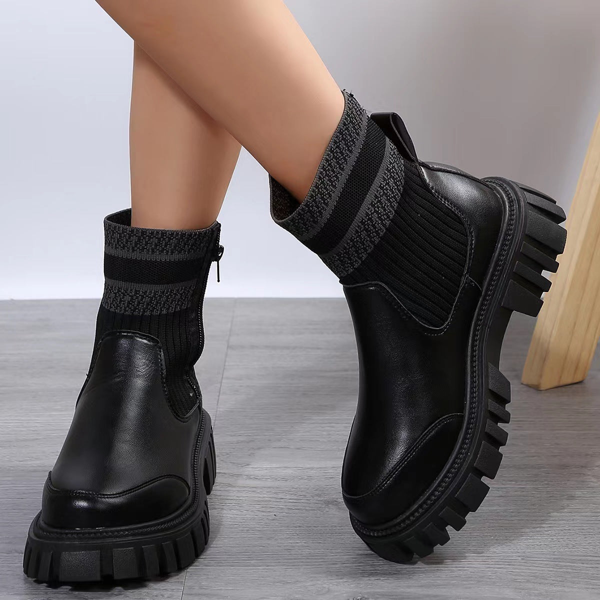 Bottes mi-hautes à fermeture éclair et semelle épaisse pour femmes